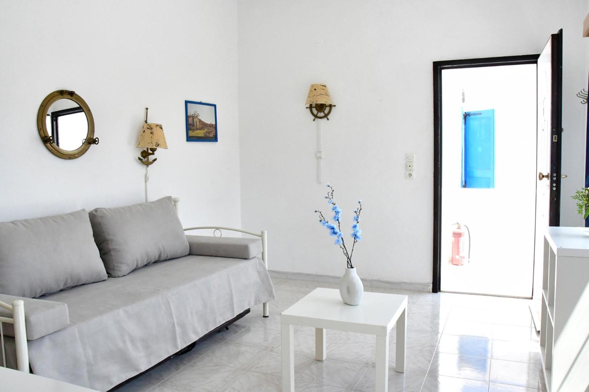 Vagia  Blue Dolphin Studios And Apartment المظهر الخارجي الصورة